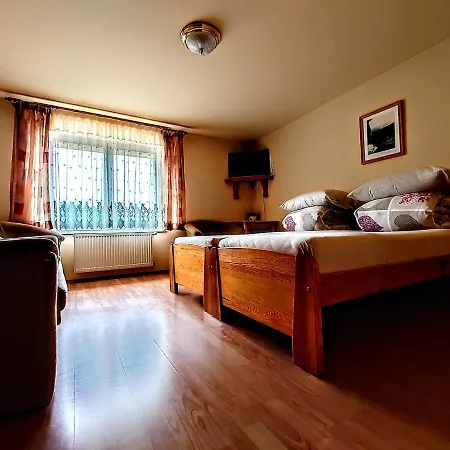 Casa de hóspedes Lucs Heľpa